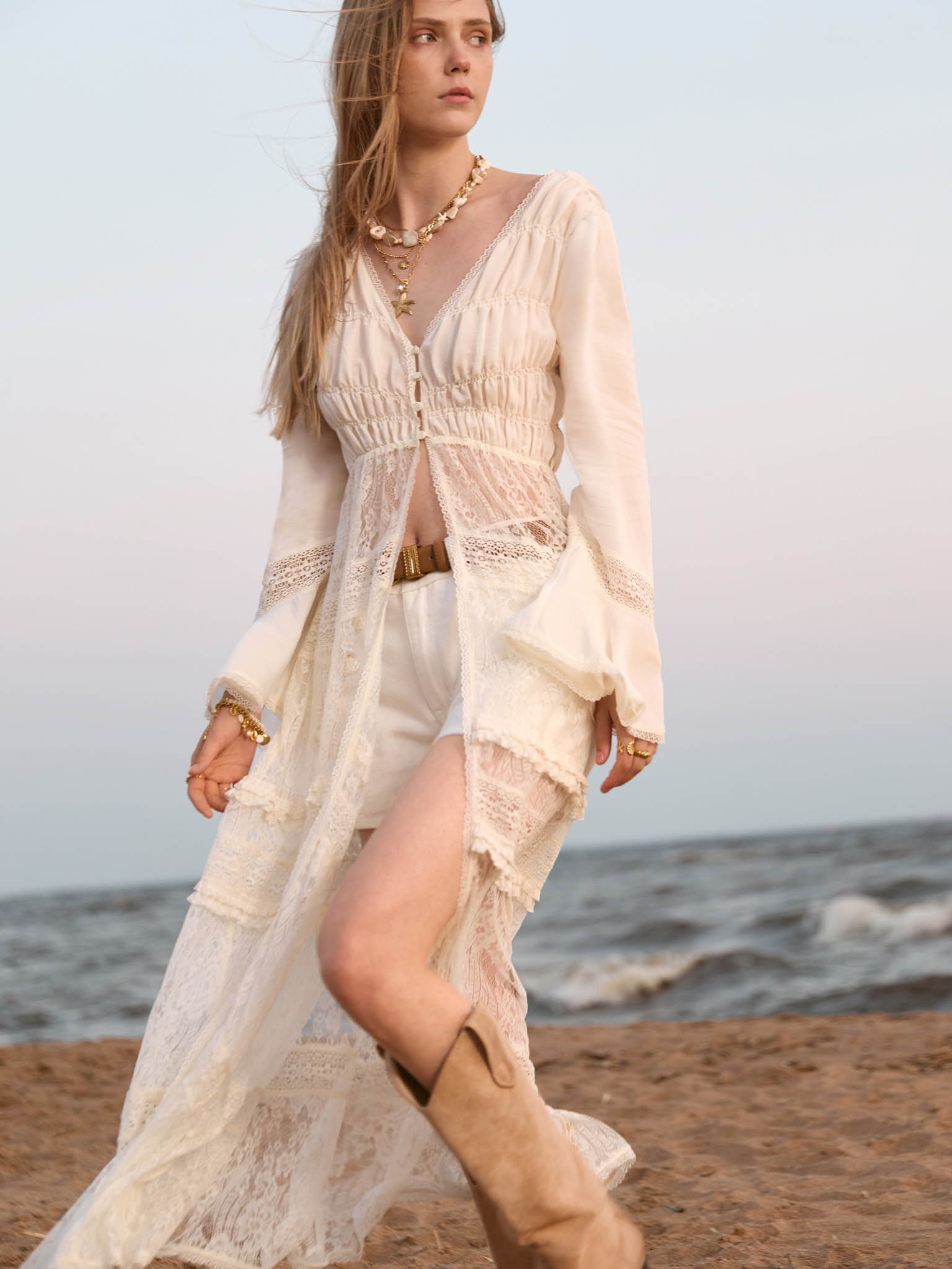 Beach maxi dress with lace inserts and button fastening
