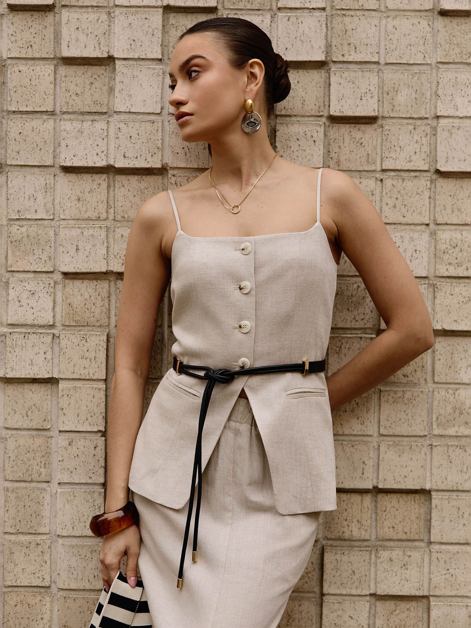 Straight linen maxi skirt with a slit cut :: LICHI - Online