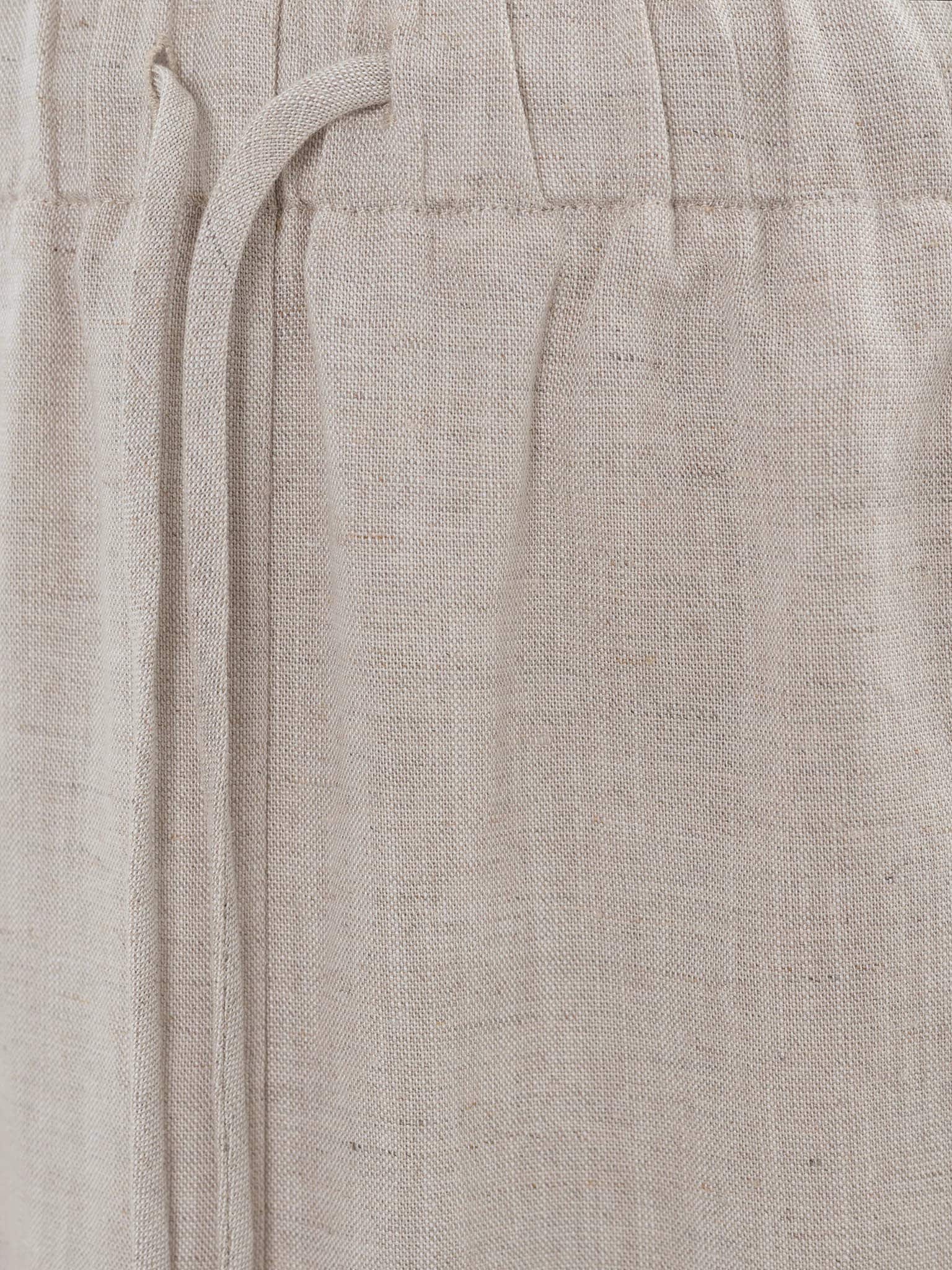Straight linen maxi skirt with a slit cut