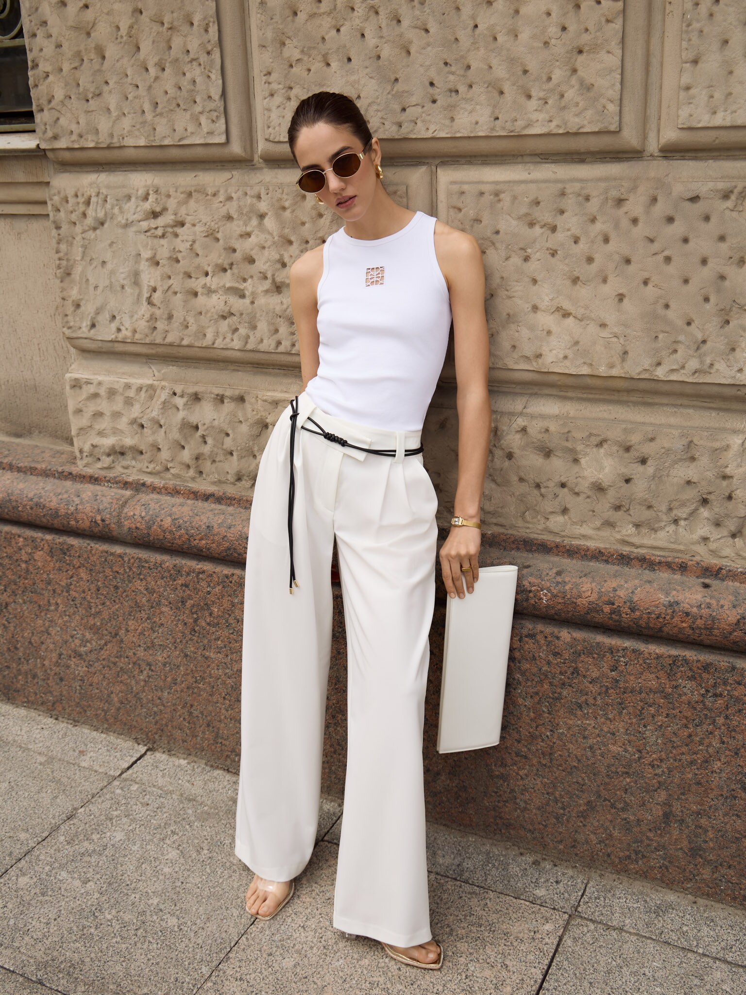 Jersey top with square detail on the chest