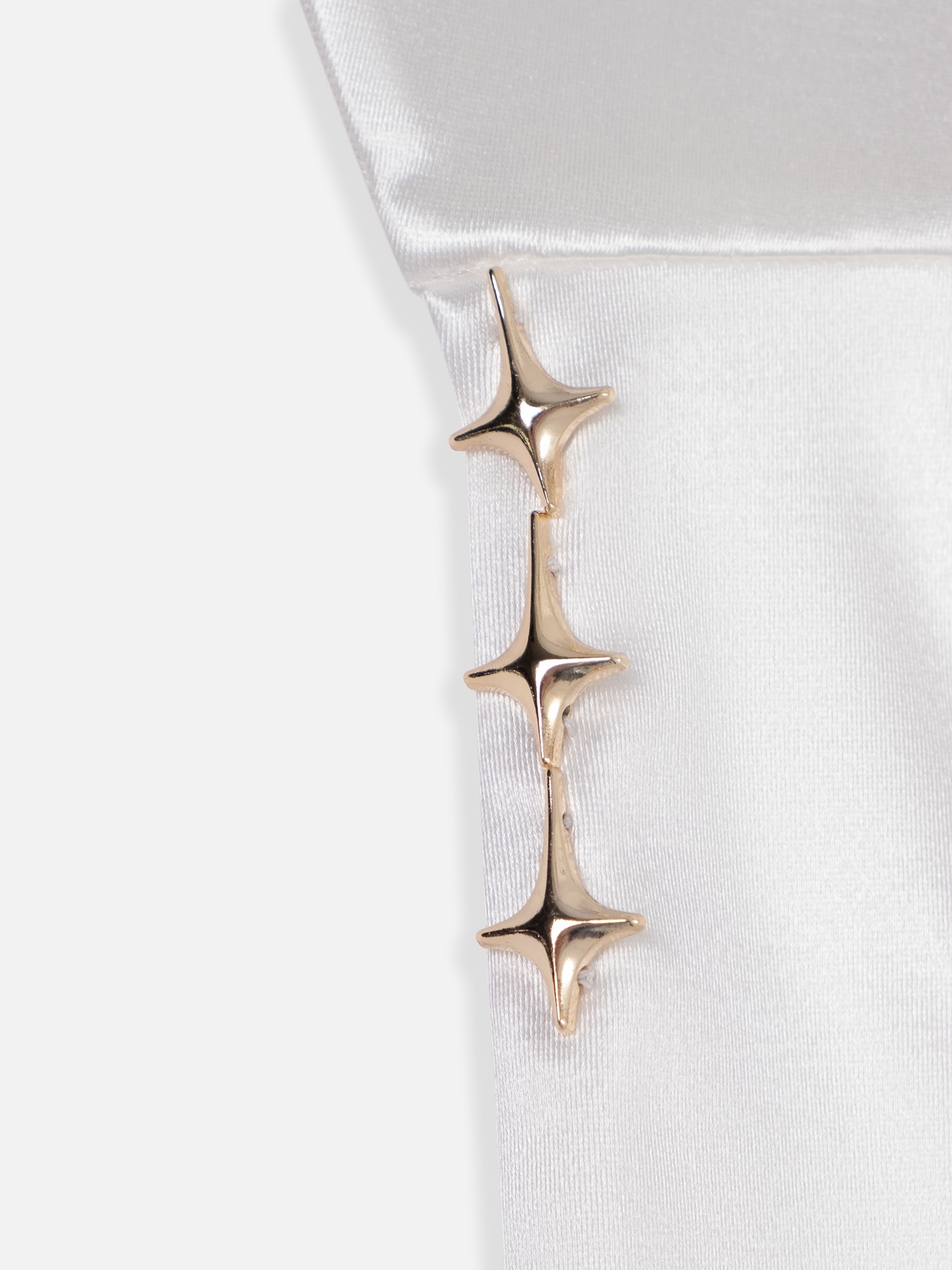 Длинные перчатки из сатина с декоративными пуговицами