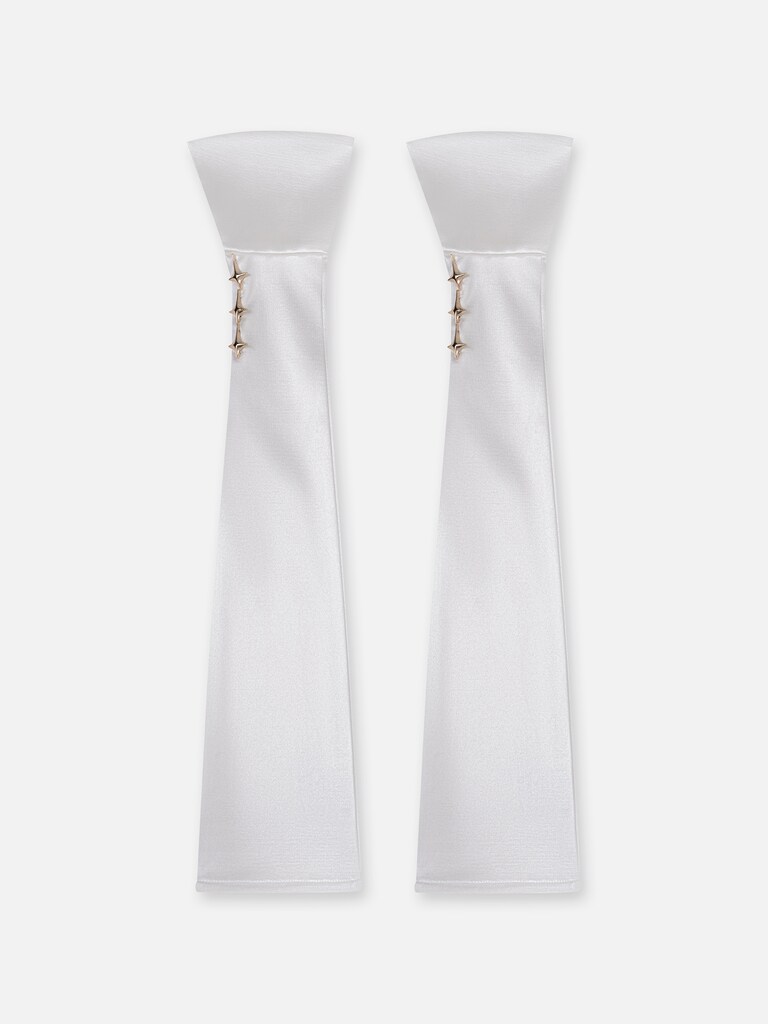 Long satin gloves with decorative buttons