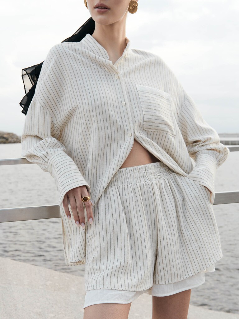 Dual striped mini shorts