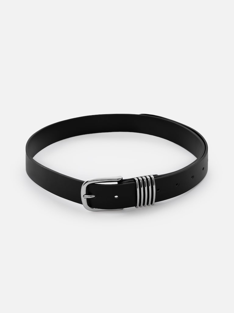 Wide leather belt with silver loop