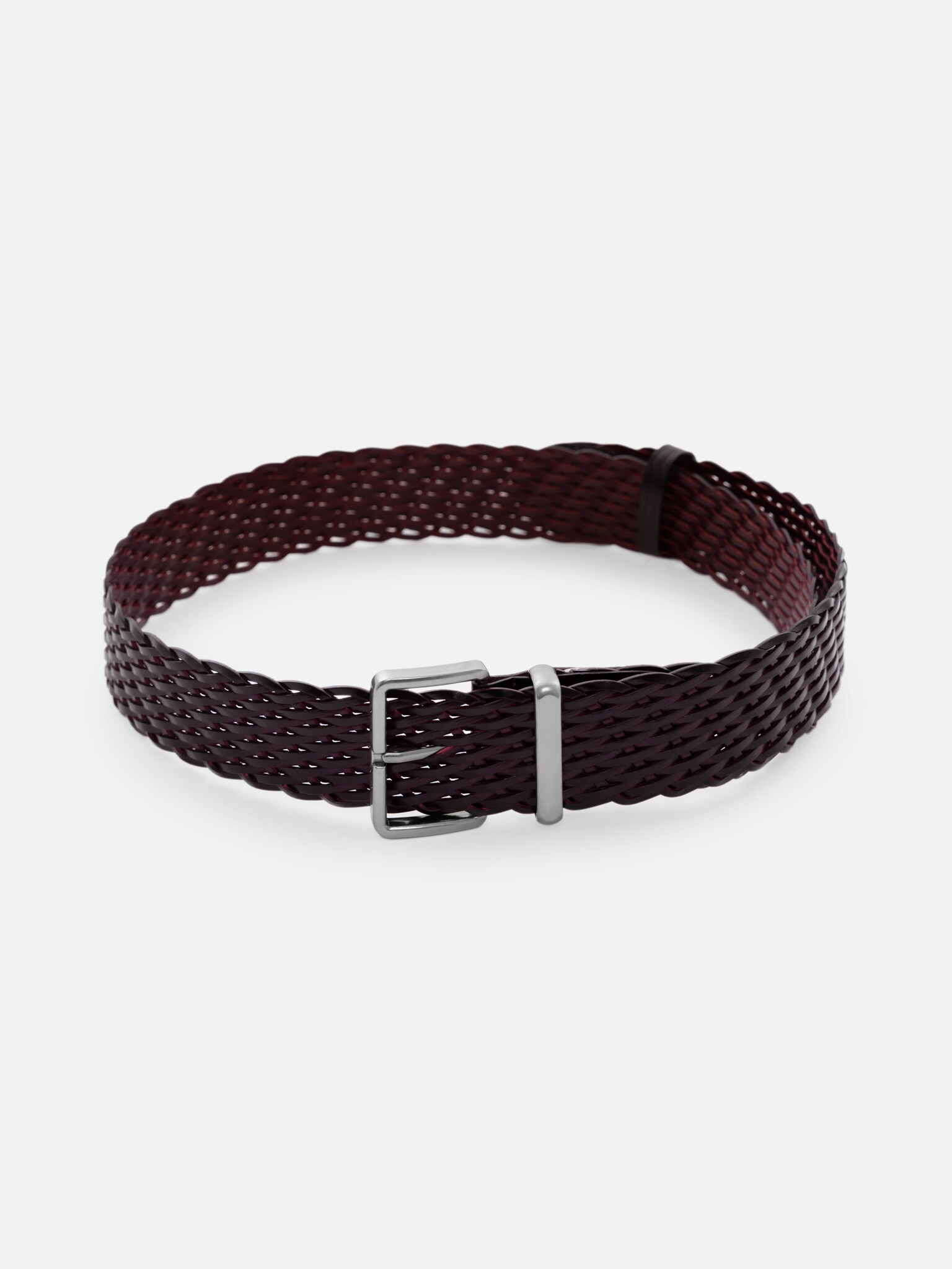 Wide braided leather belt