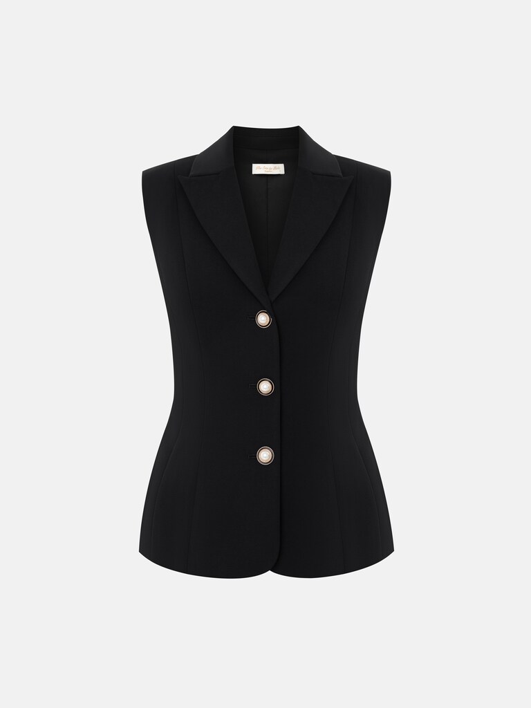 Приталенный жилет с акцентными пуговицами
