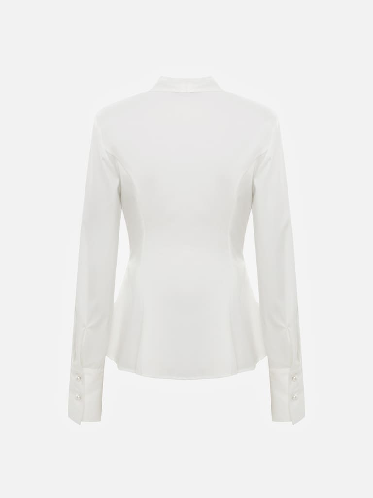 Taillierte Wickelbluse