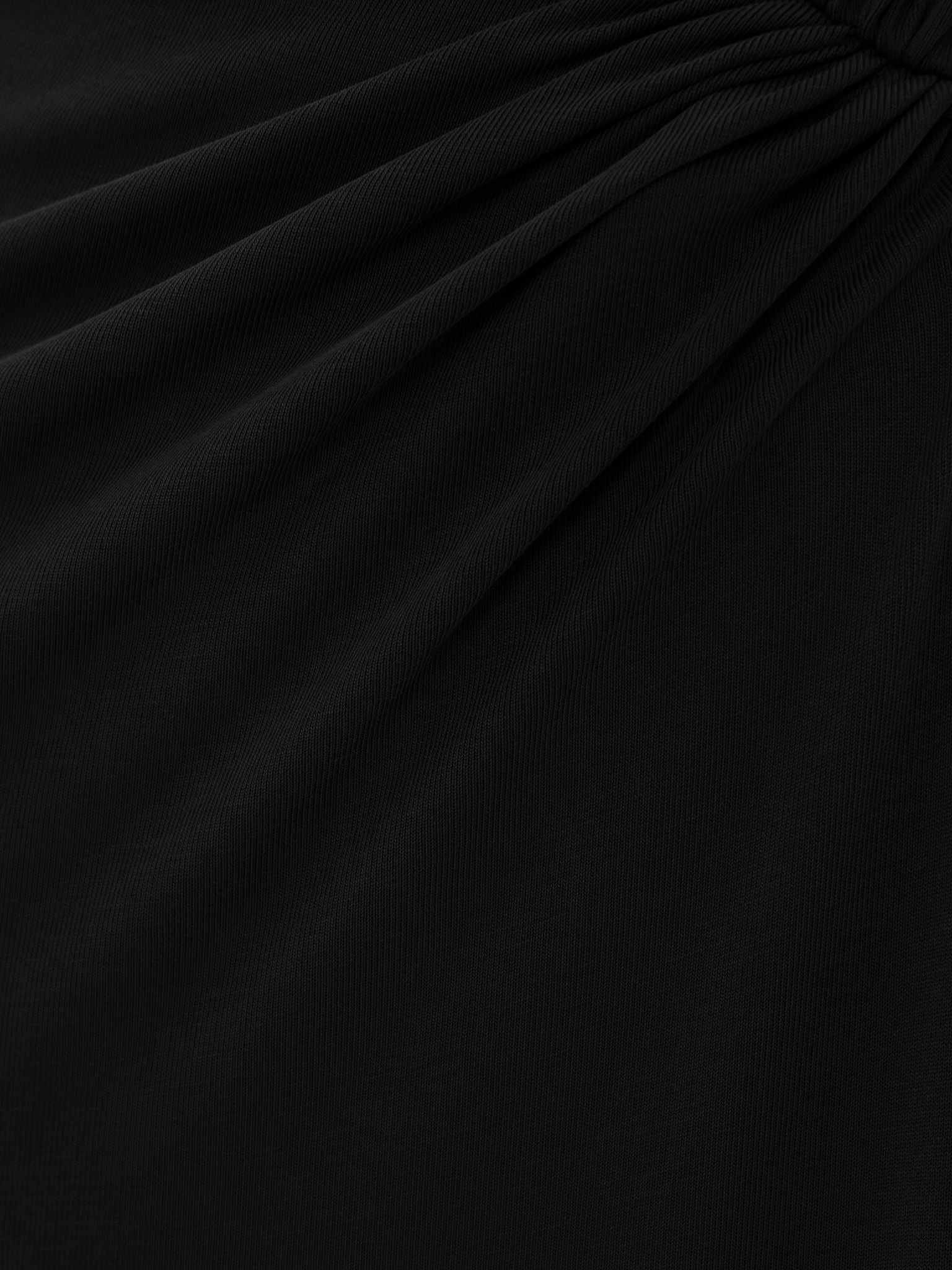 Robe maxi en maille avec ceinture drapée