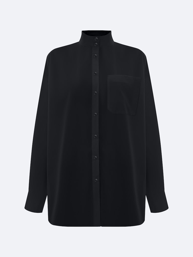 Loose fit shirt with a stand-up collar