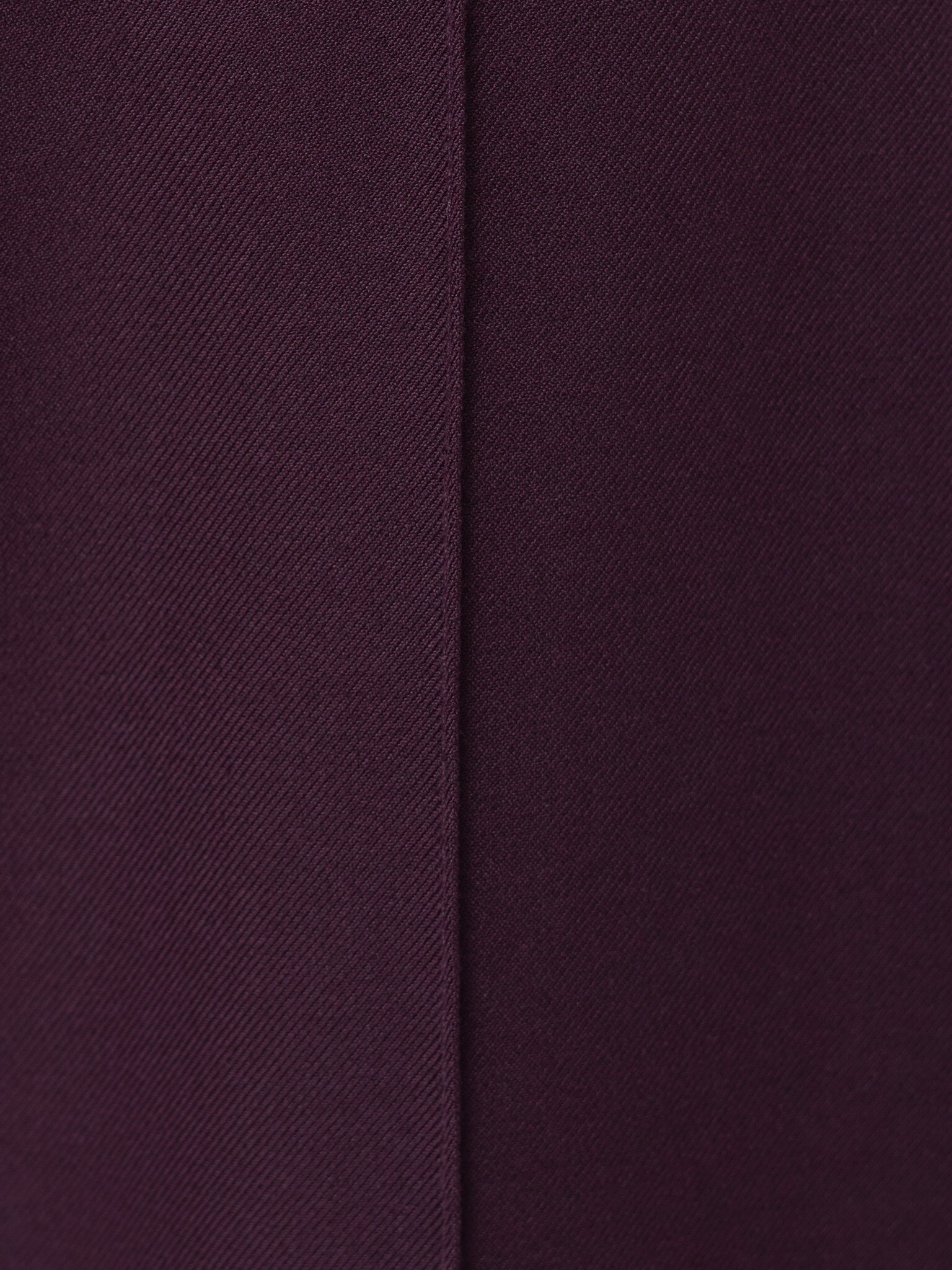 Брюки свободного кроя со стрелками