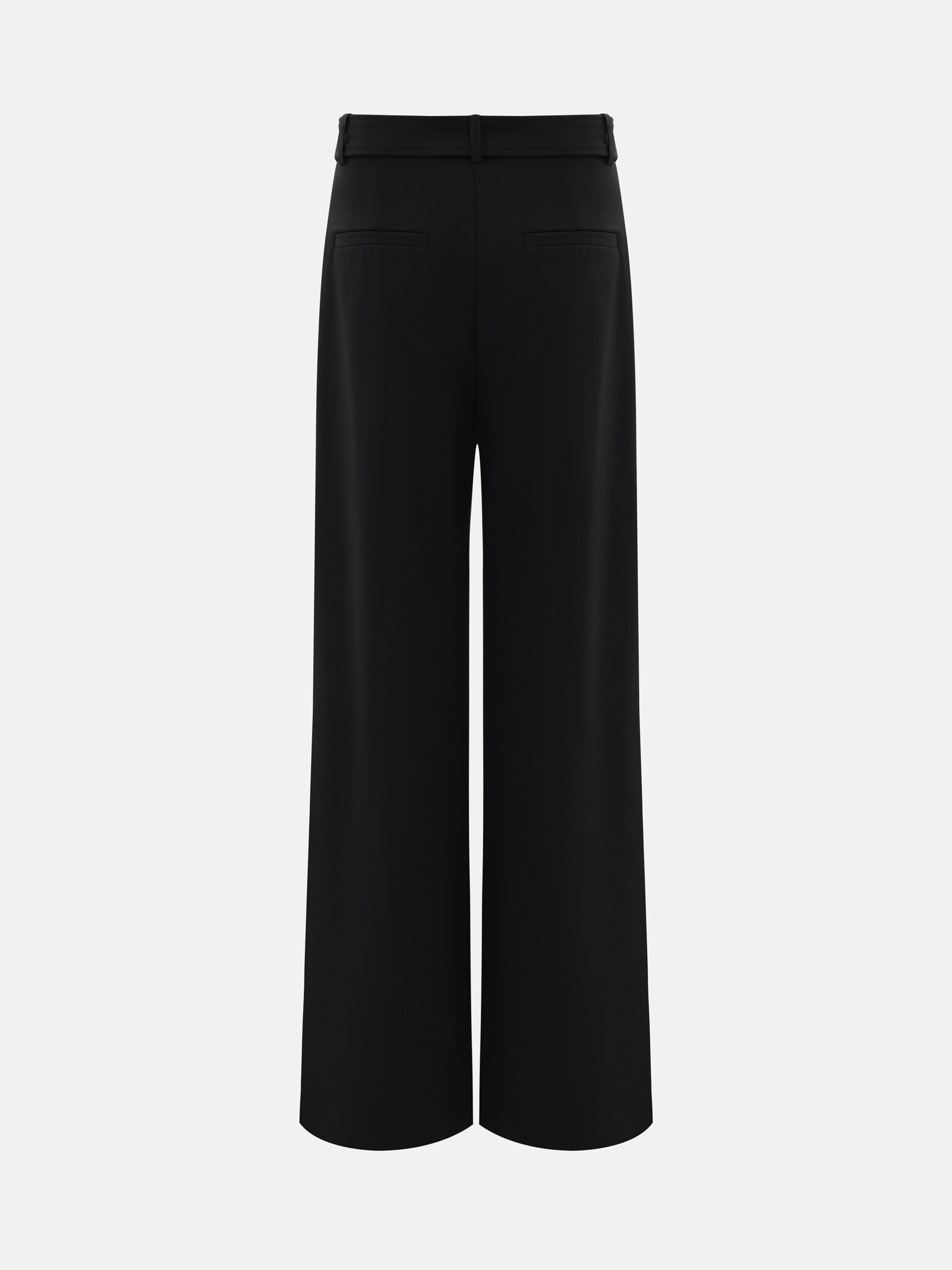 Свободные брюки с широким ремнем в тон