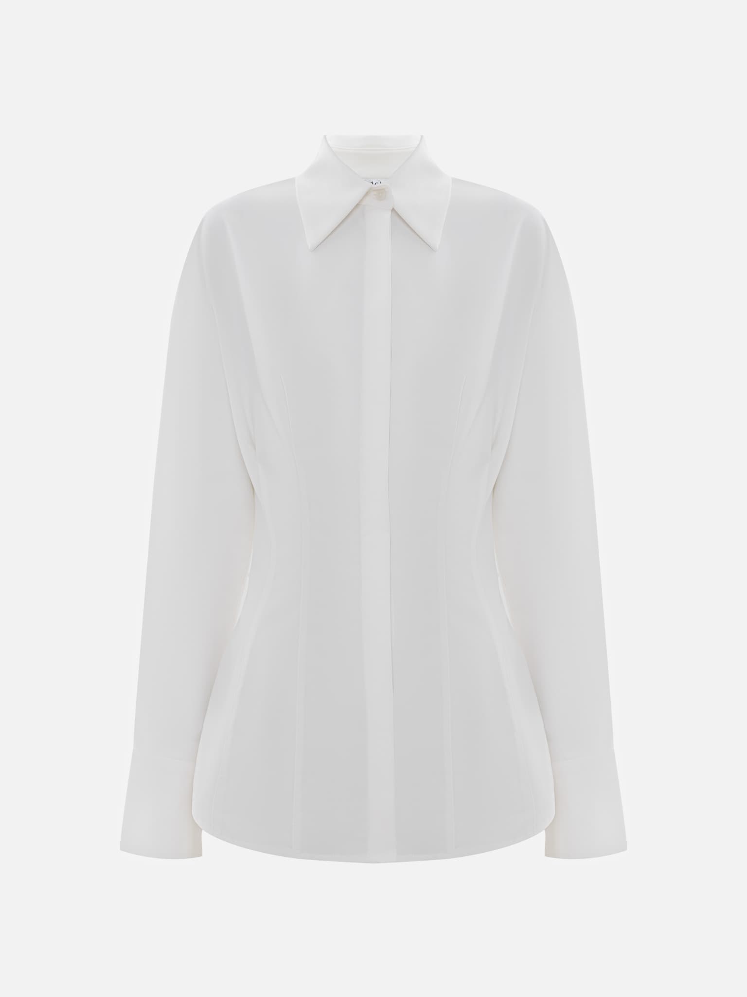 Приталенная рубашка с объемными рукавами