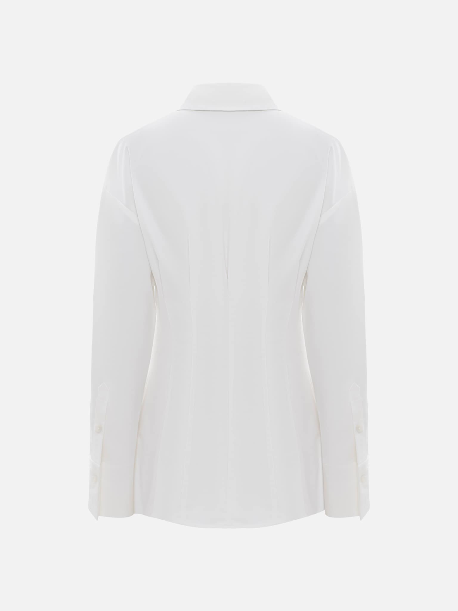 Приталенная рубашка с объемными рукавами