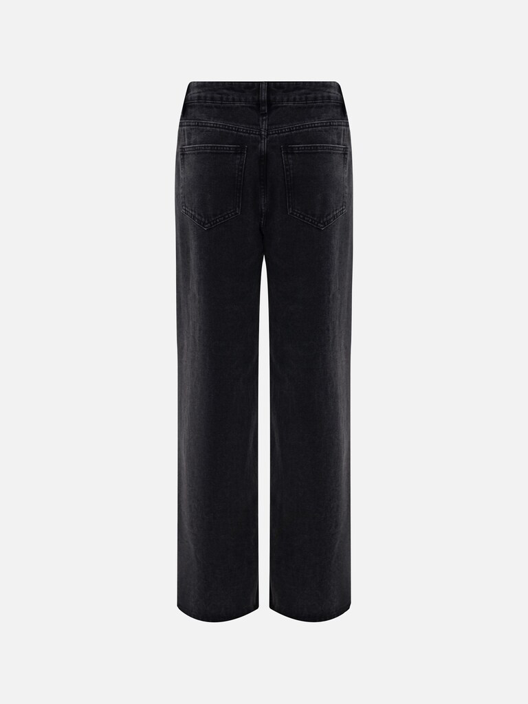 Джинсы свободного кроя