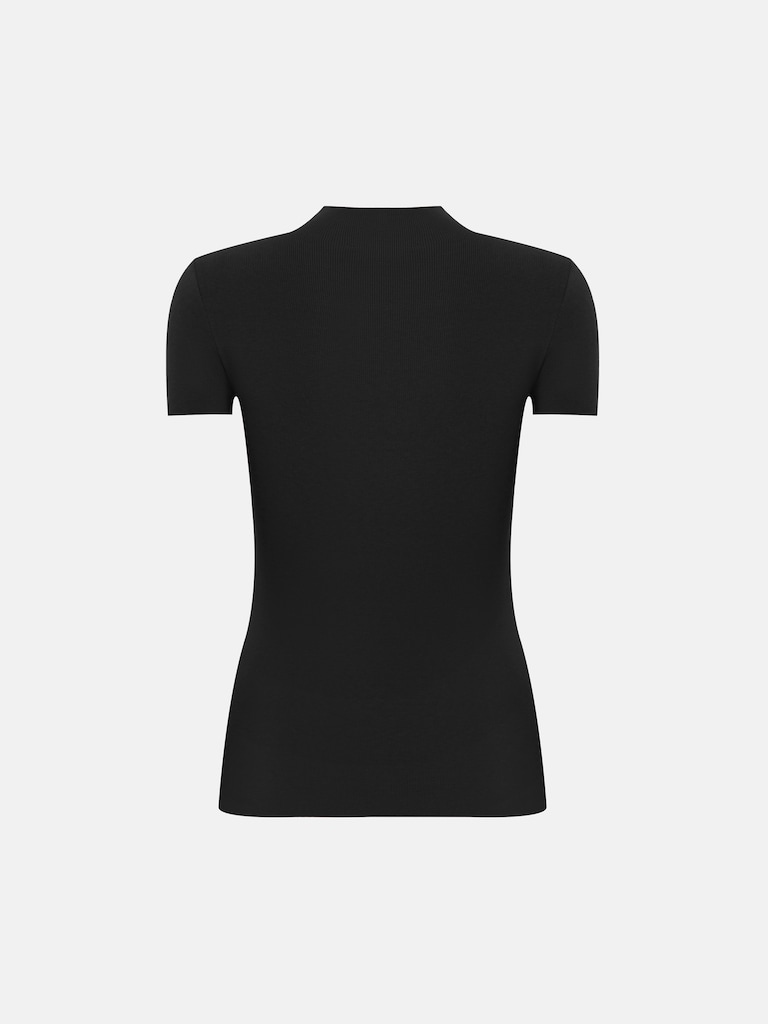 Трикотажный топ в рубчик с короткими рукавами