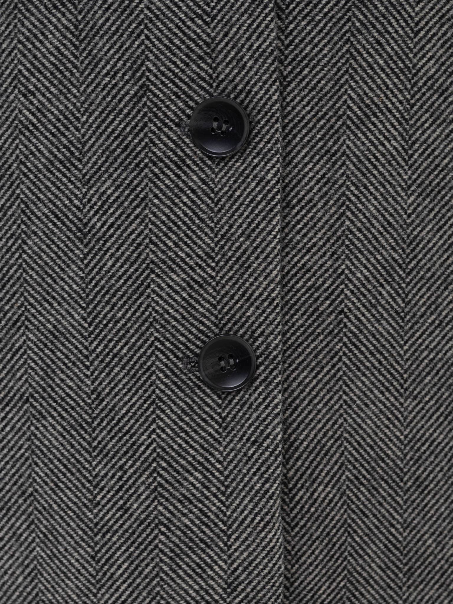 Приталенное однобортное пальто миди из шерстяной пряжи