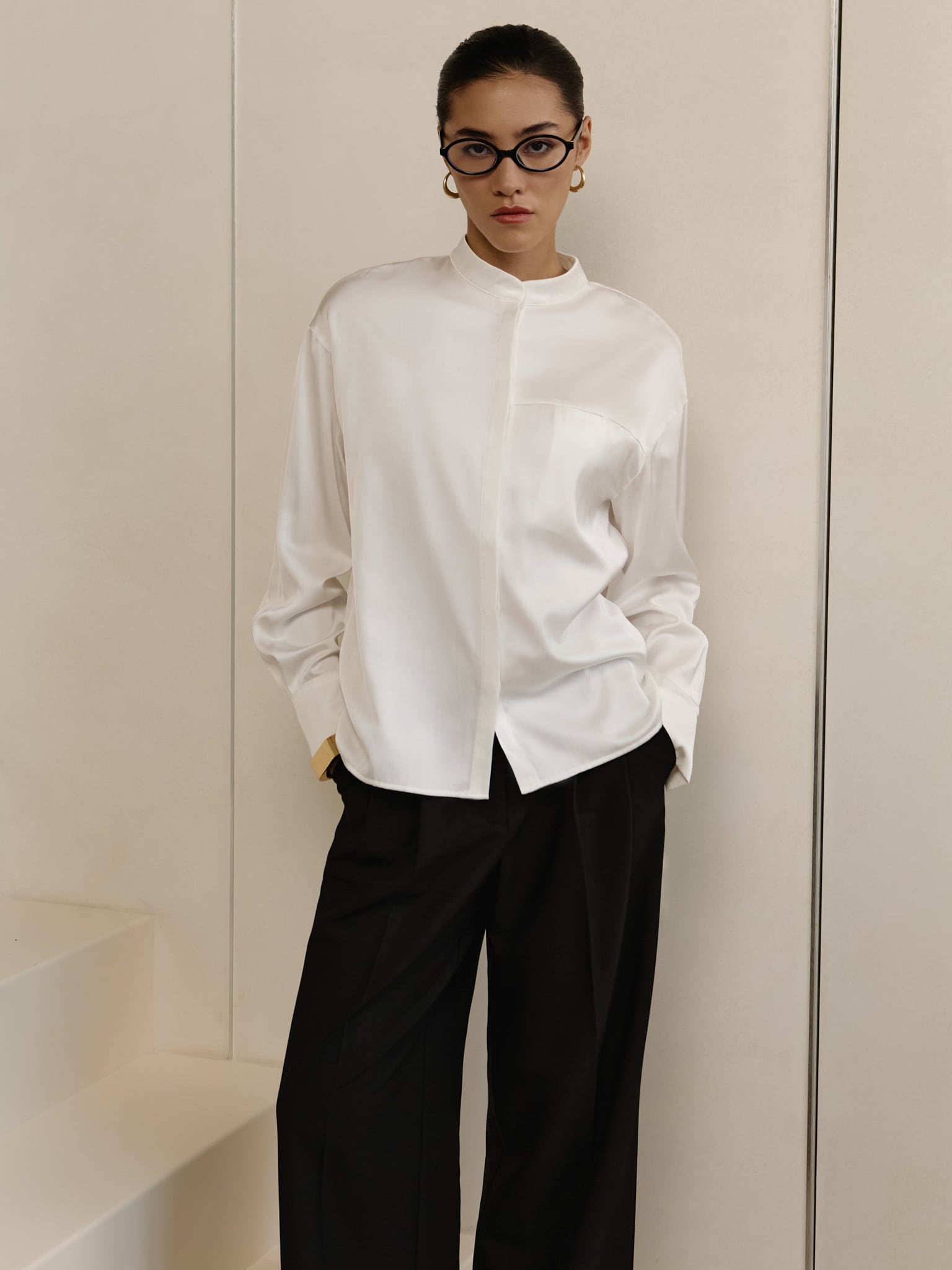 Lekka koszula z kołnierzem typu stójka