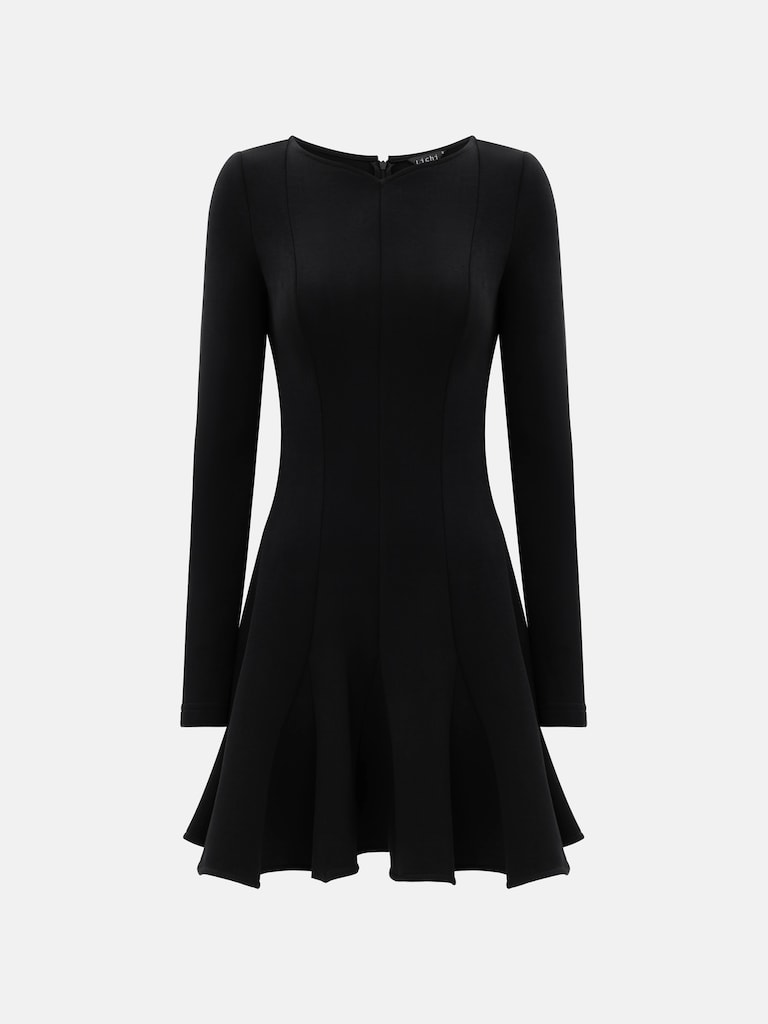 Платье мини с фигурным вырезом и объемной юбкой