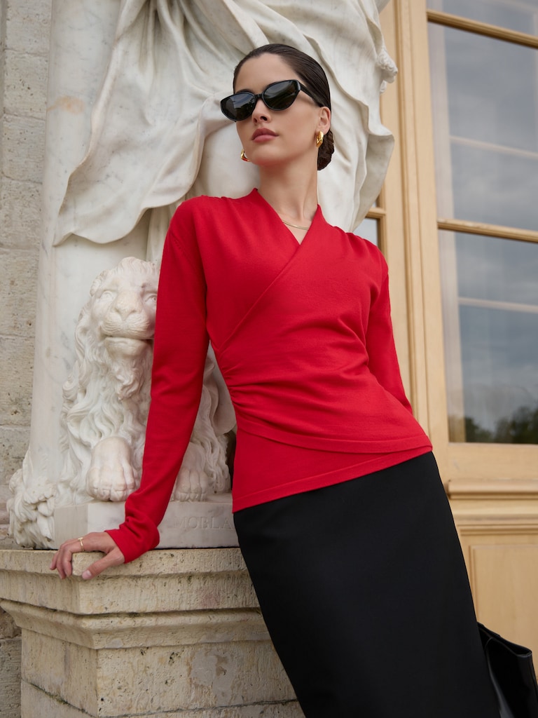 Лонгслив с имитацией запаха