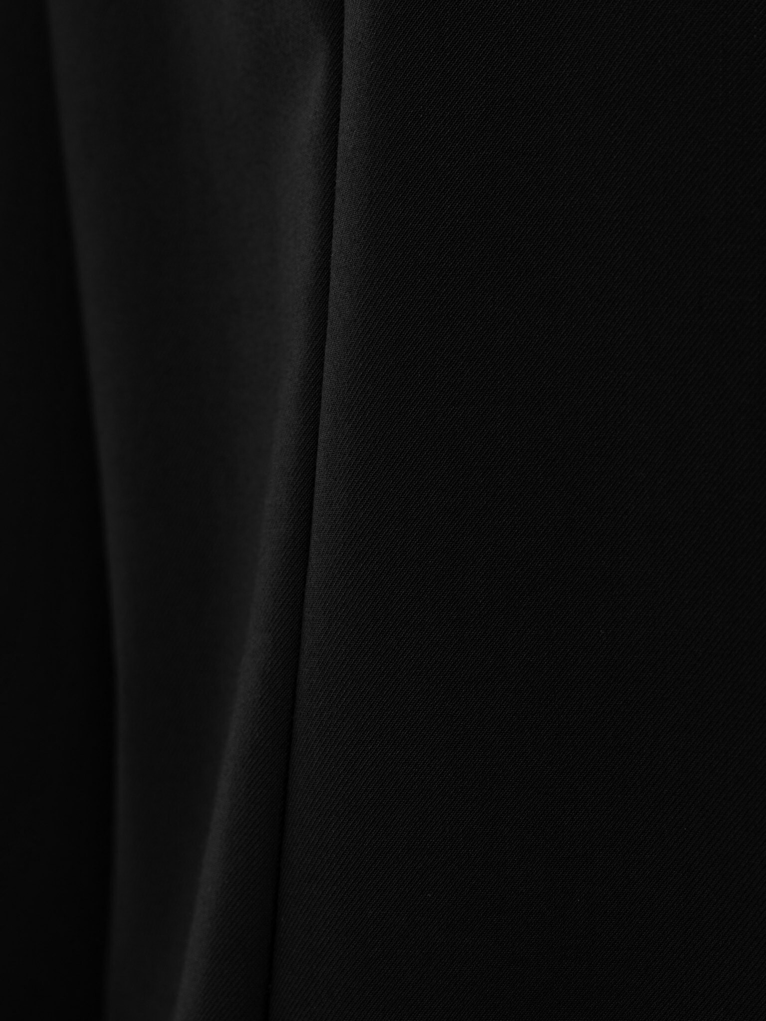 Рубашка сложного кроя со скрытой застежкой