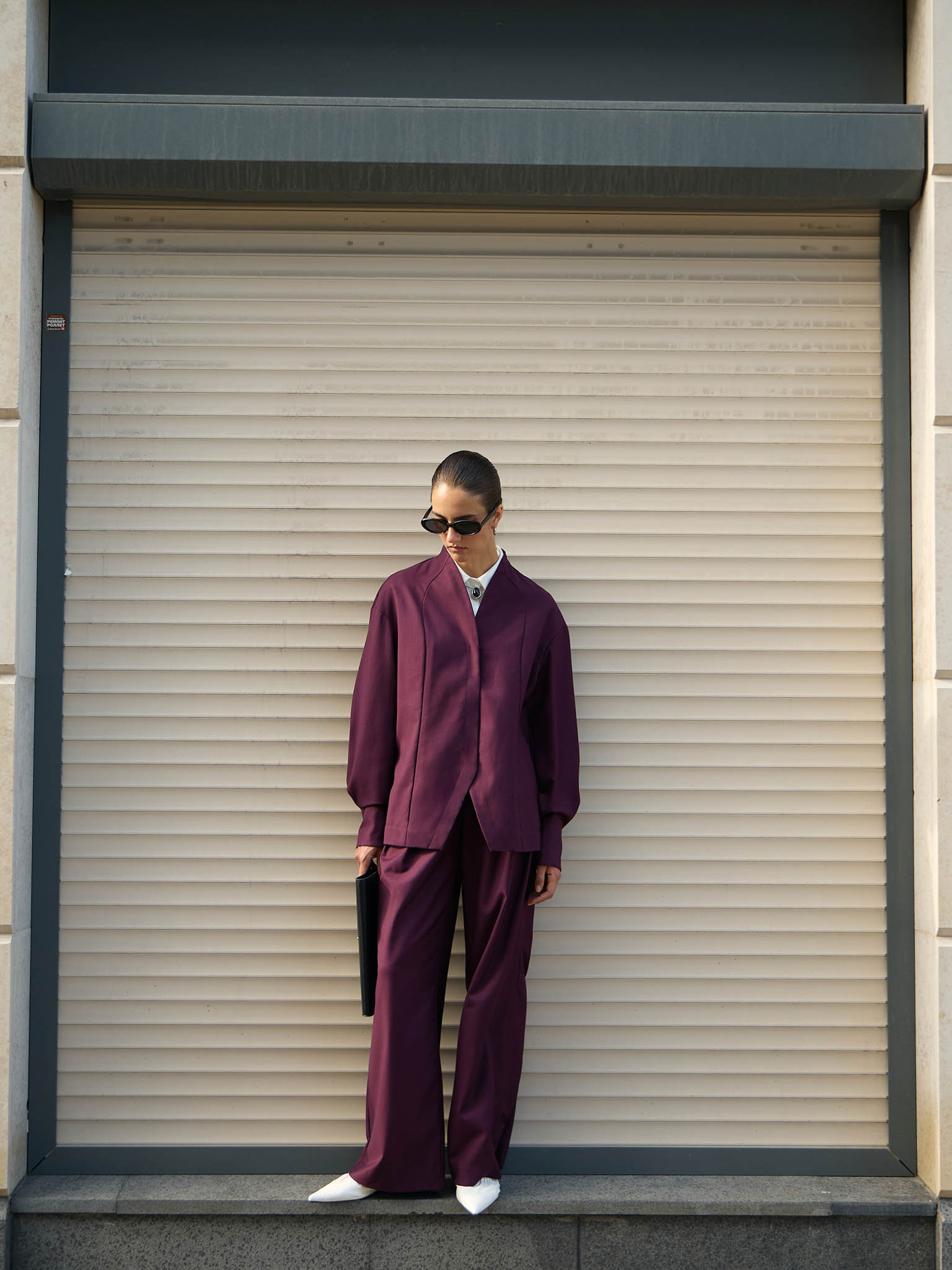 Hemd mit komplexem Schnitt und verdeckter Knopfleiste