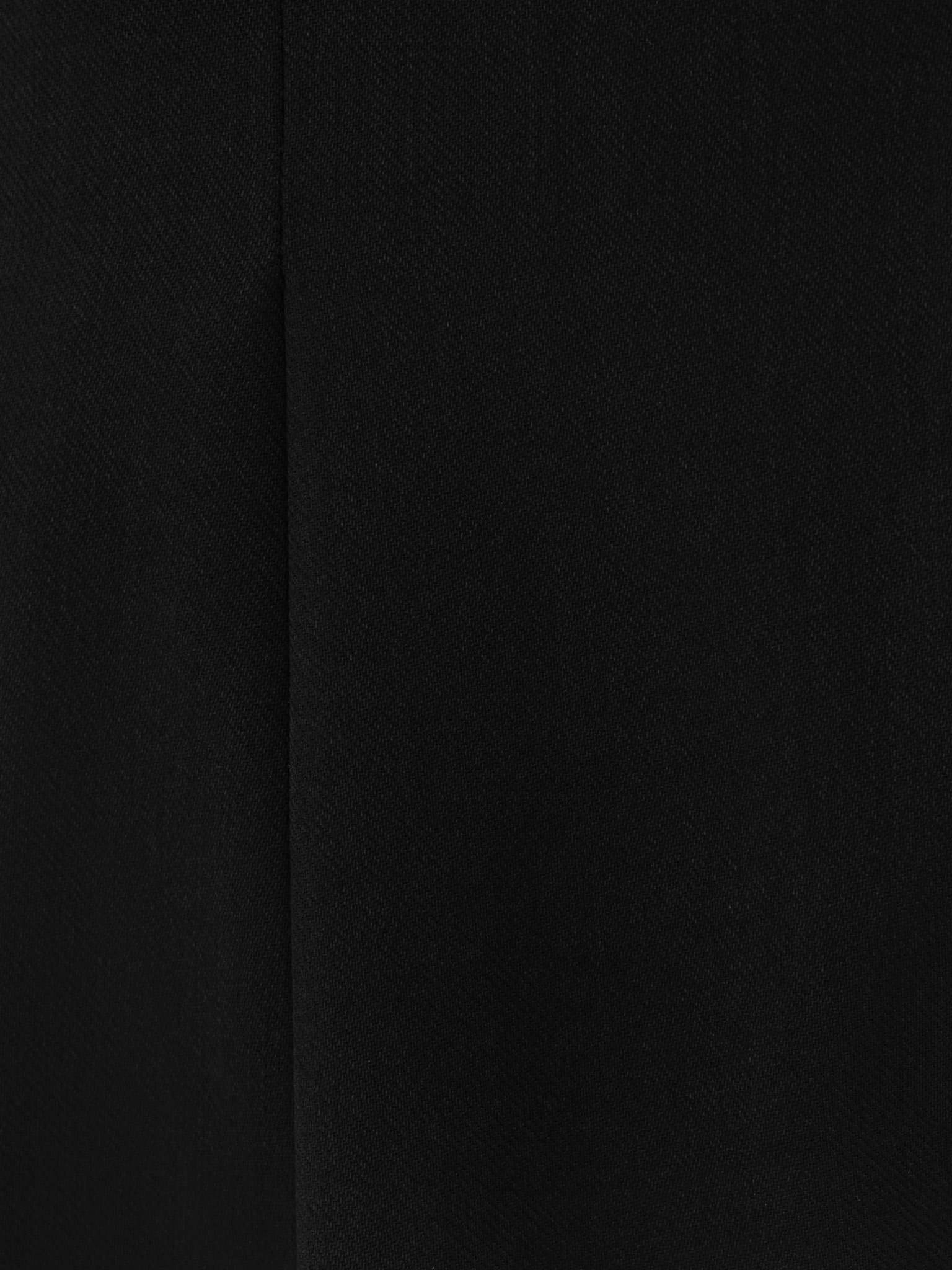 Свободные брюки с широким драпированным поясом