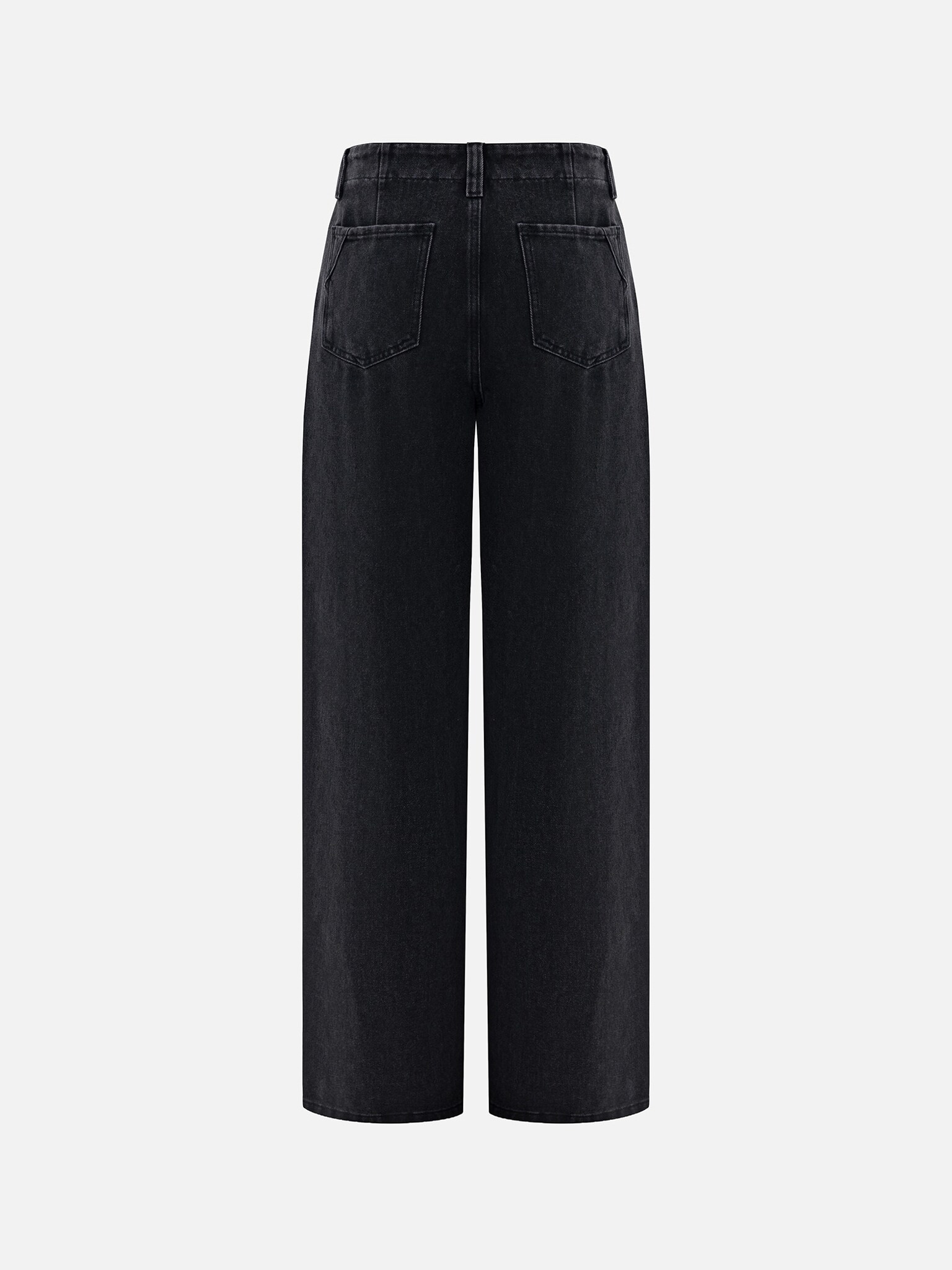 Loose fit low rise jeans