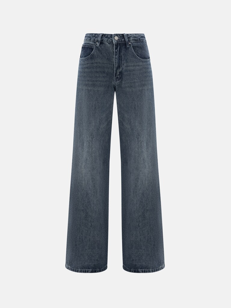 Loose light-wash denim jeans