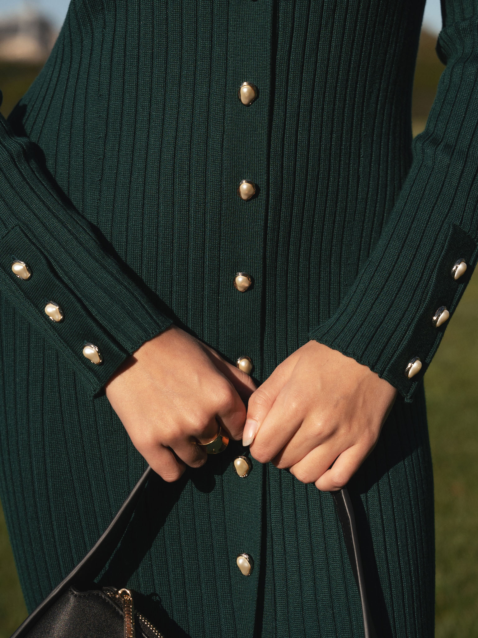 Viscose midi dress with golden buttons