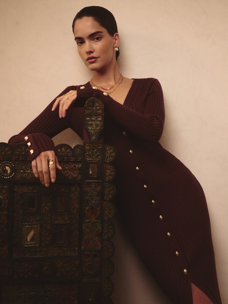 Viscose midi dress with golden buttons