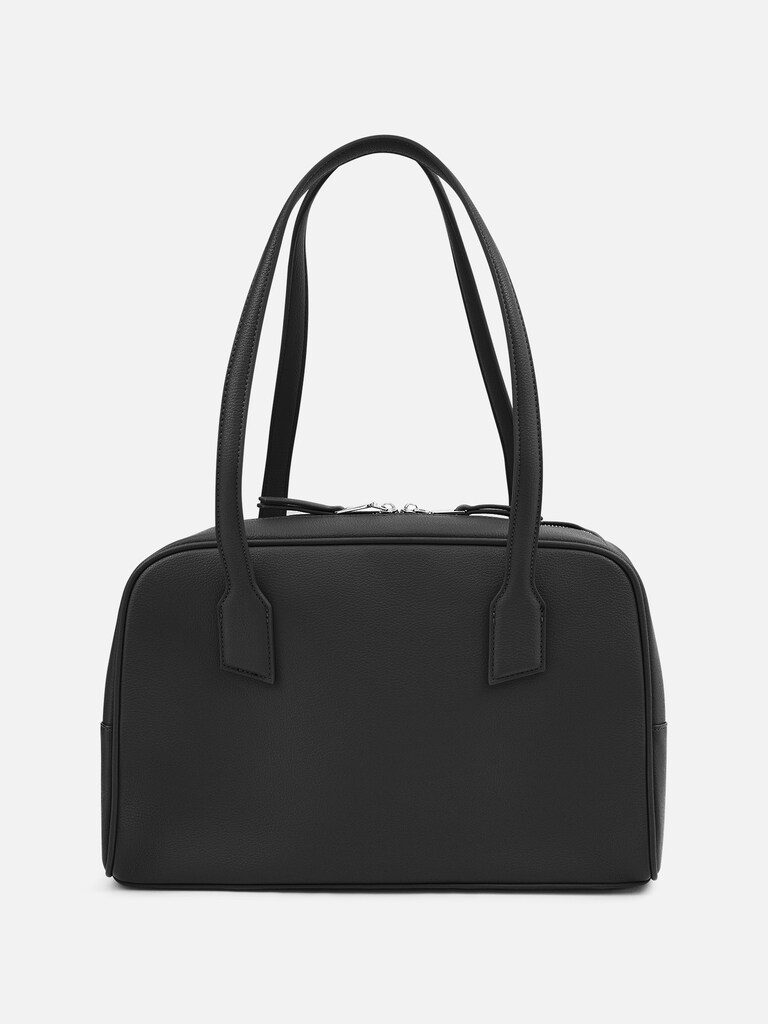Eco-leather bag with long handles and zip fastening