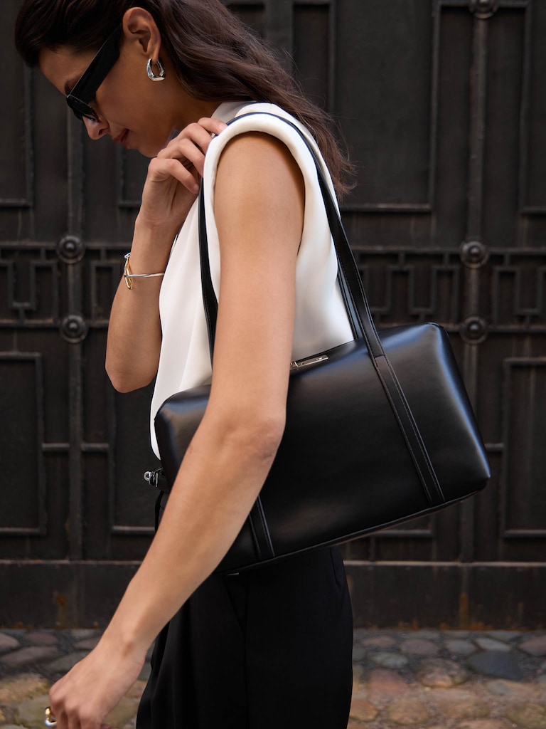 Rectangular voluminous bag