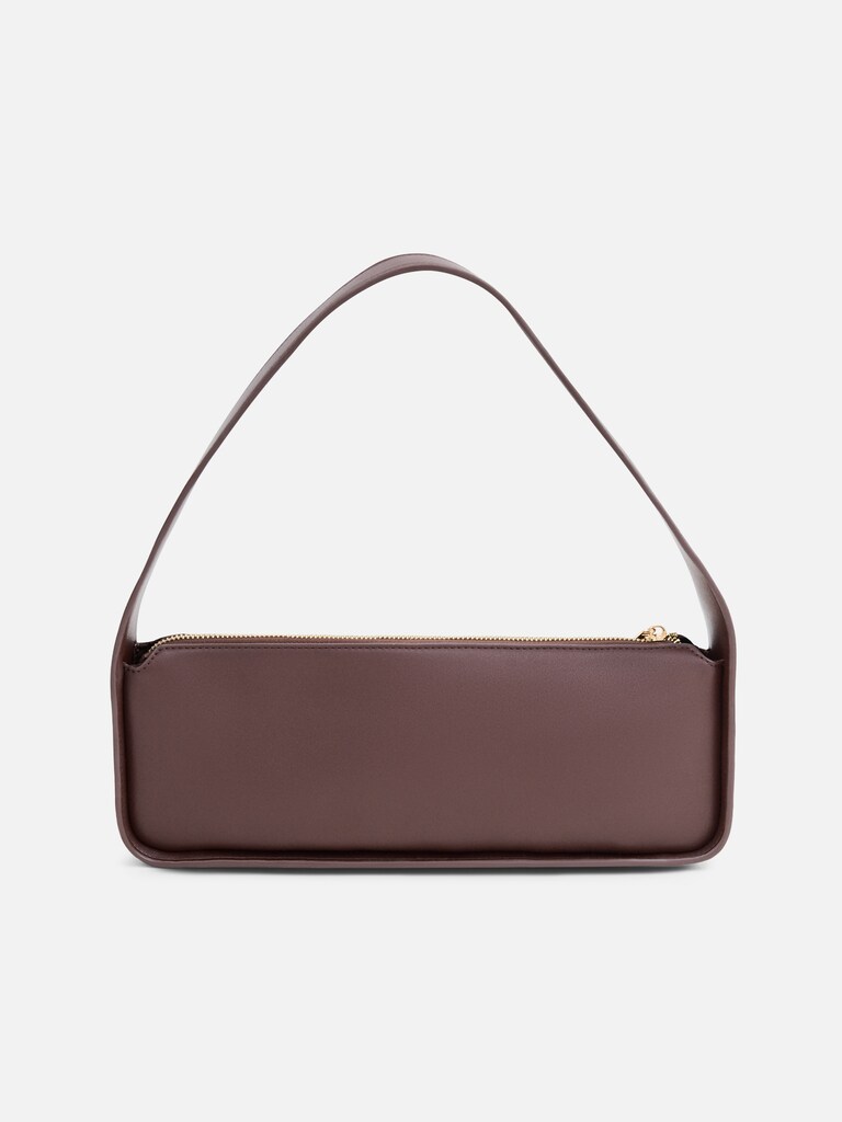 Baguette bag with wide strap