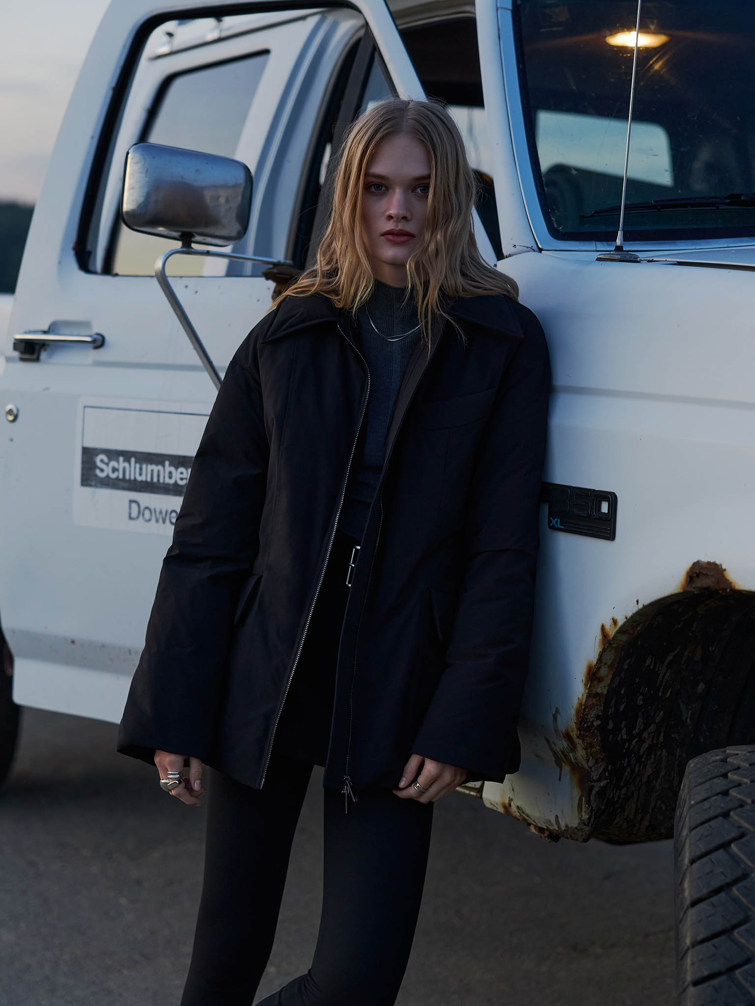 Fitted down jacket with triangular collar :: LICHI - Online fashion store