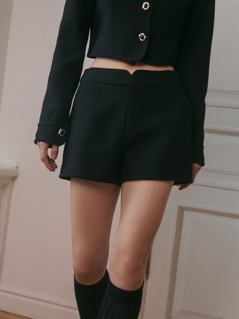 Textured mini shorts