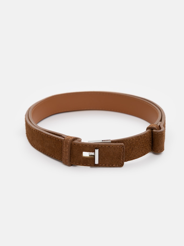 Suede belt with metal buckle