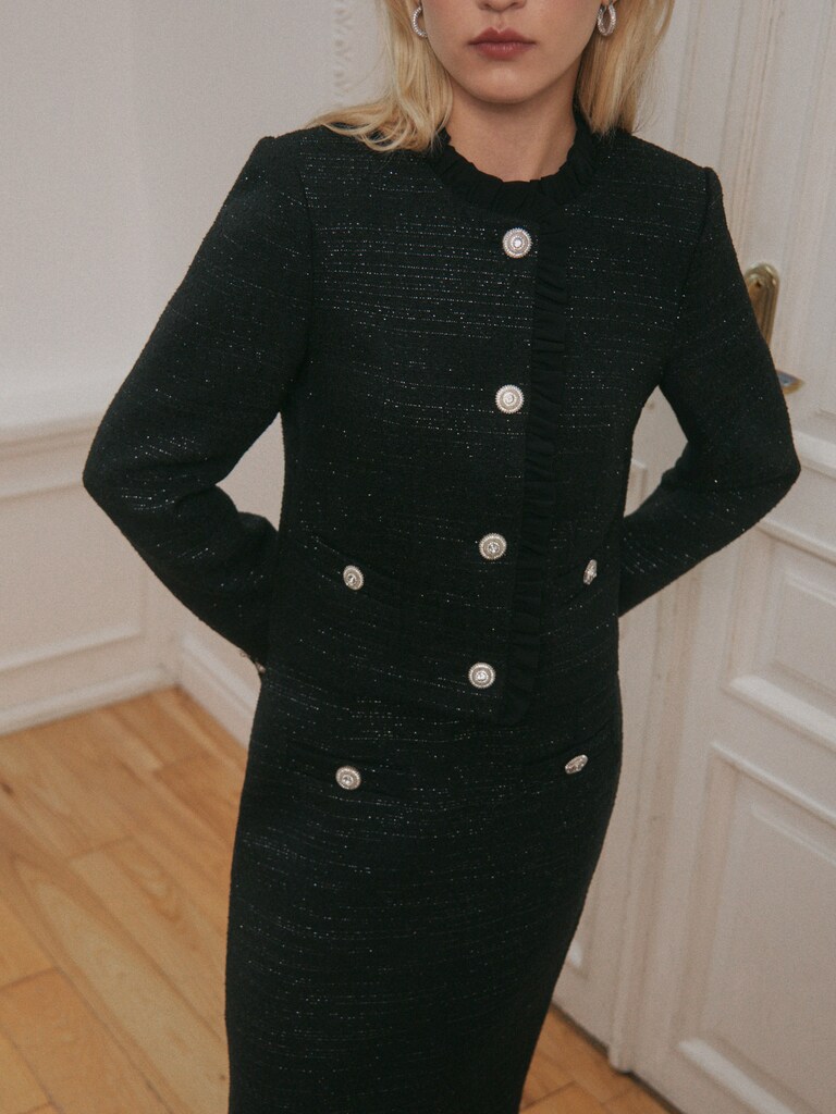 Single-breasted tweed jacket with ruffles