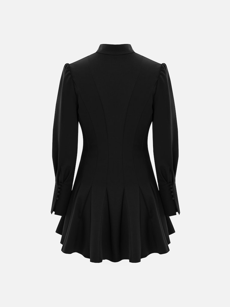 Dopasowana sukienka mini z wyprofilowanym dekoltem i małymi guzikami