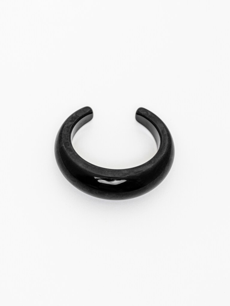 Voluminous round bracelet