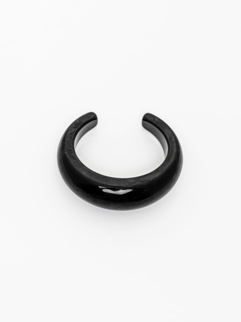 Voluminous round bracelet