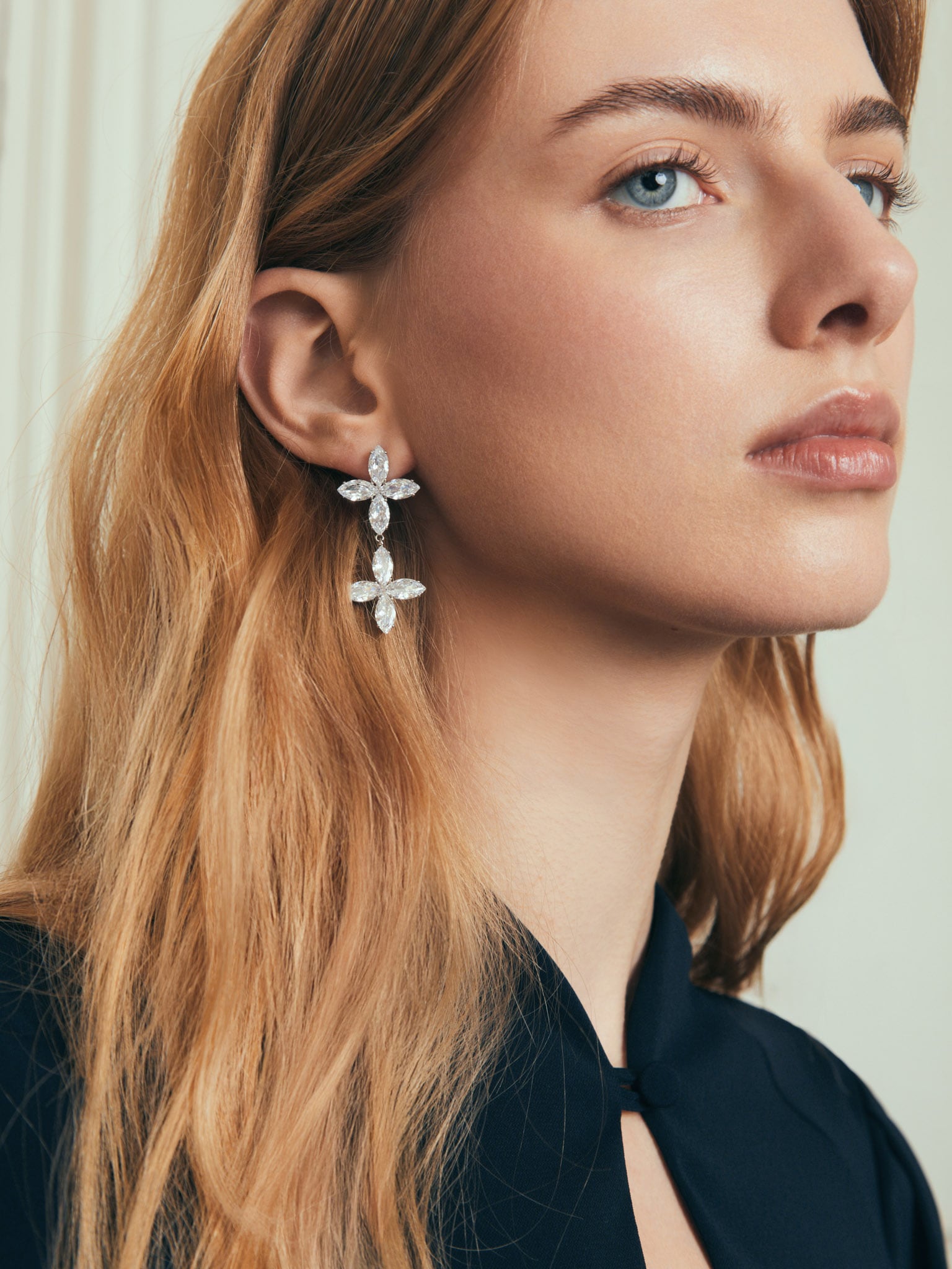 Stud earrings with large crystals :: LICHI Online fashion store