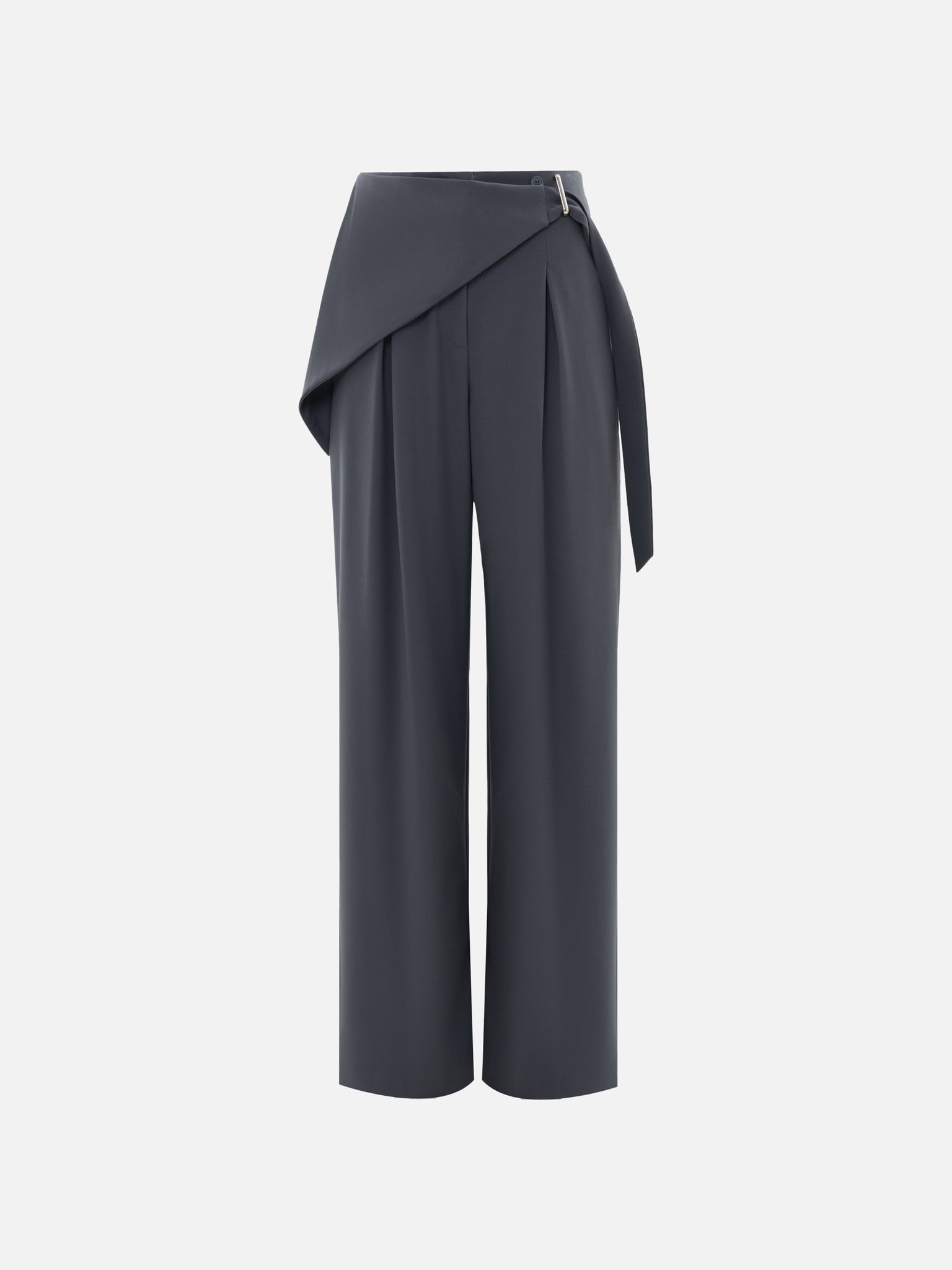 Loose-fit trousers with draping at the hips
