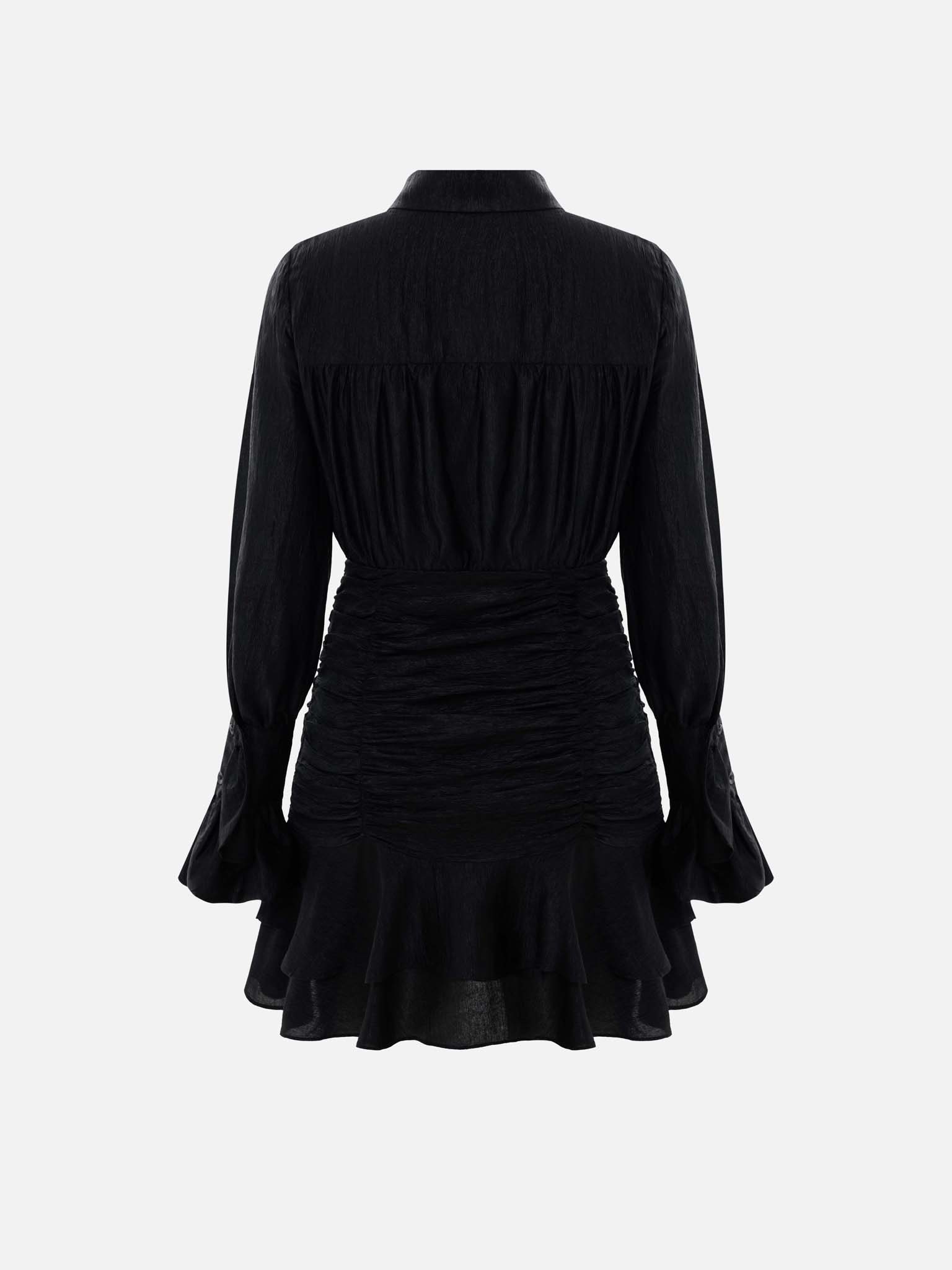 Платье мини со сборками на юбке и мелкими пуговицами в тон