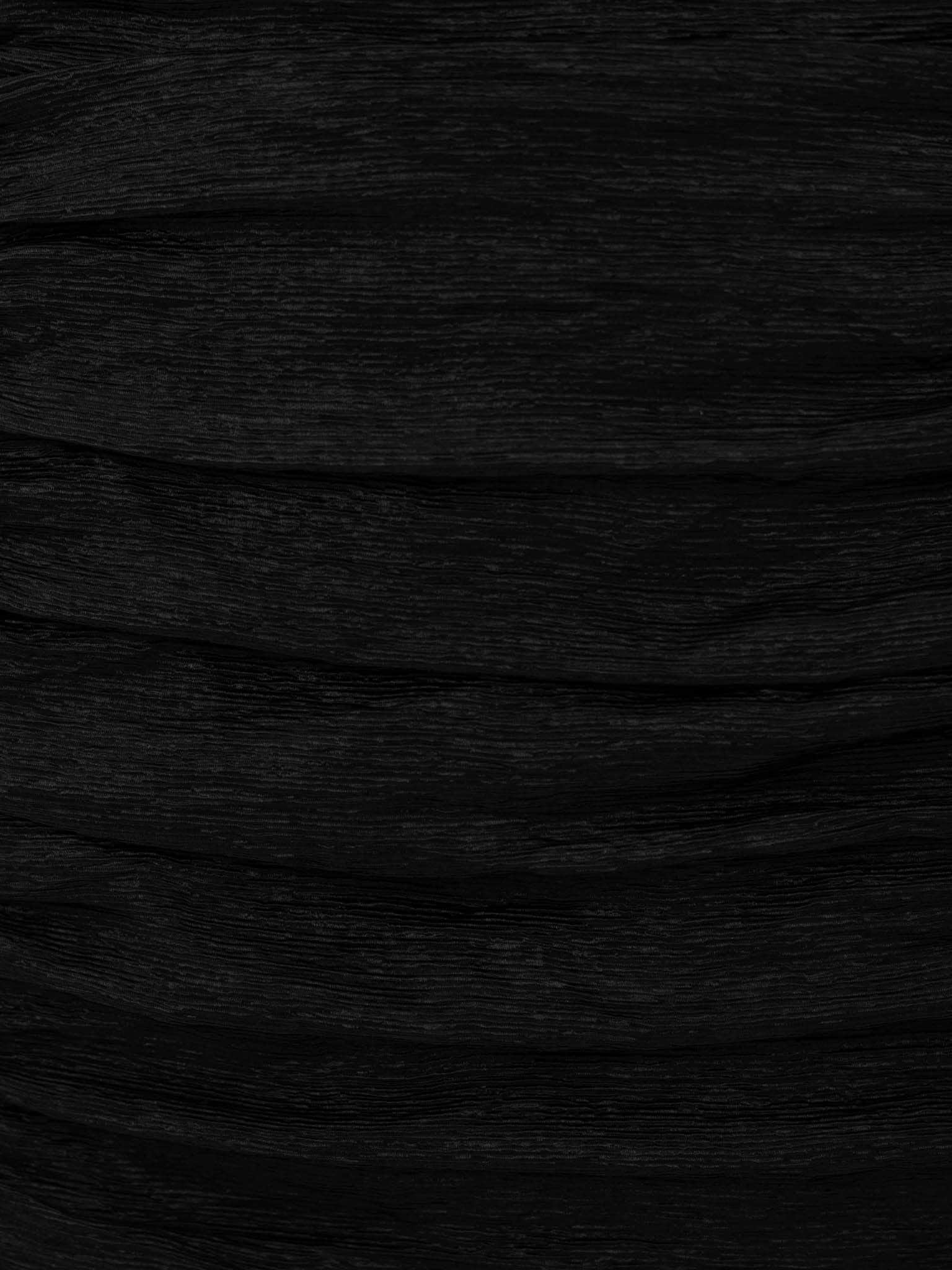 Платье мини со сборками на юбке и мелкими пуговицами в тон