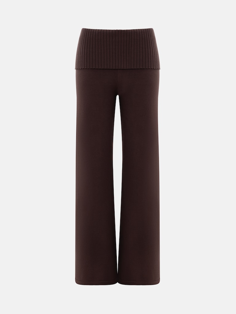 Flared knitted trousers