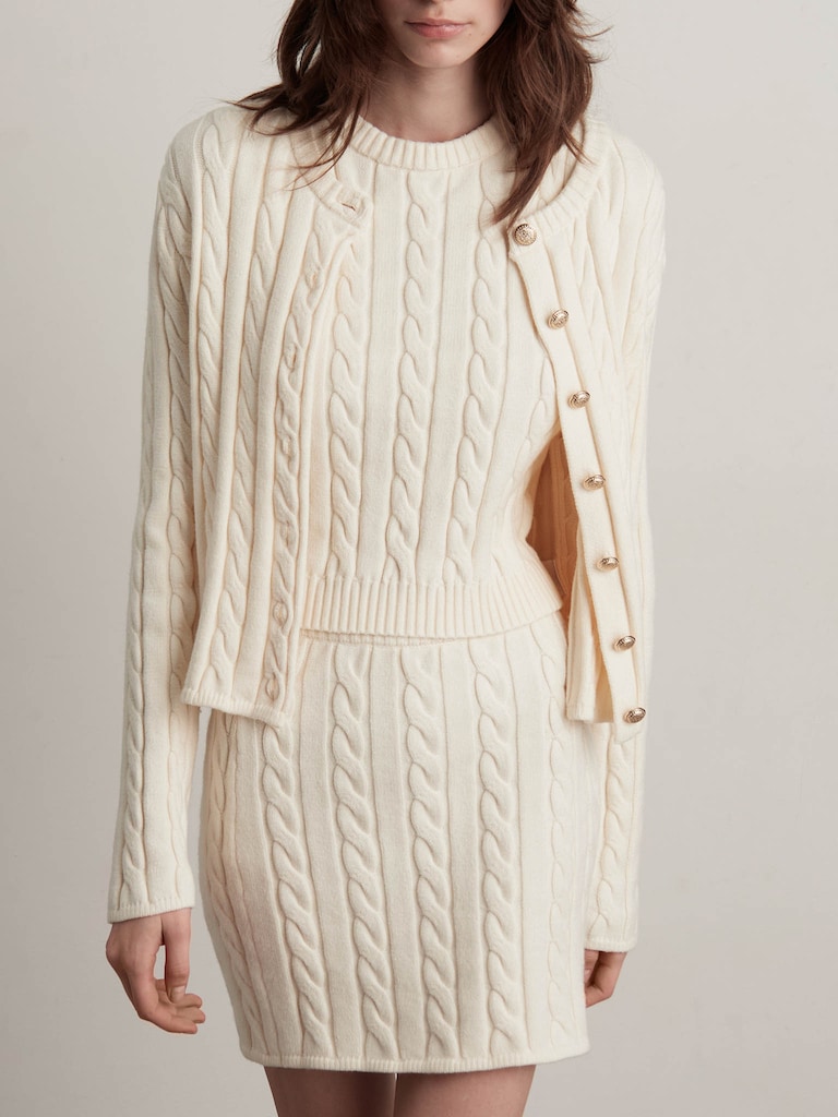 Straight textured knitted mini skirt