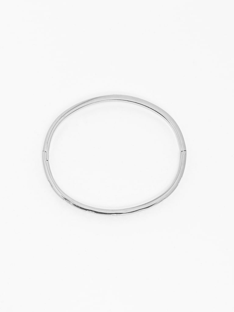 Тонкий браслет с круглыми кристаллами