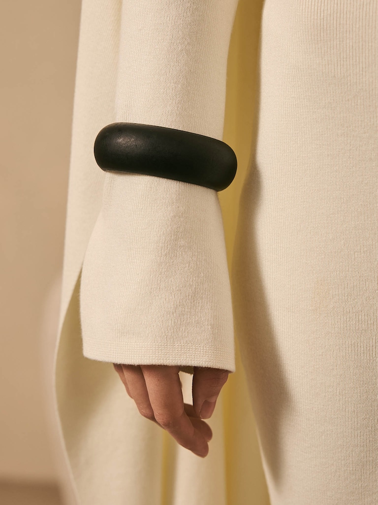 Объемный круглый браслет