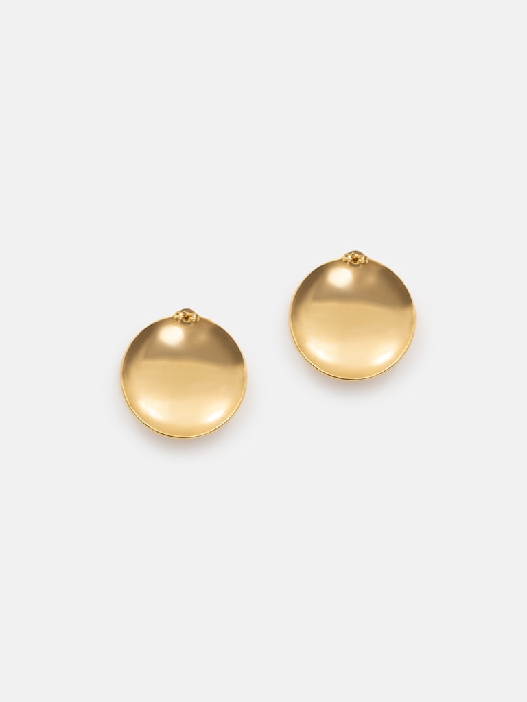 Voluminous round earrings