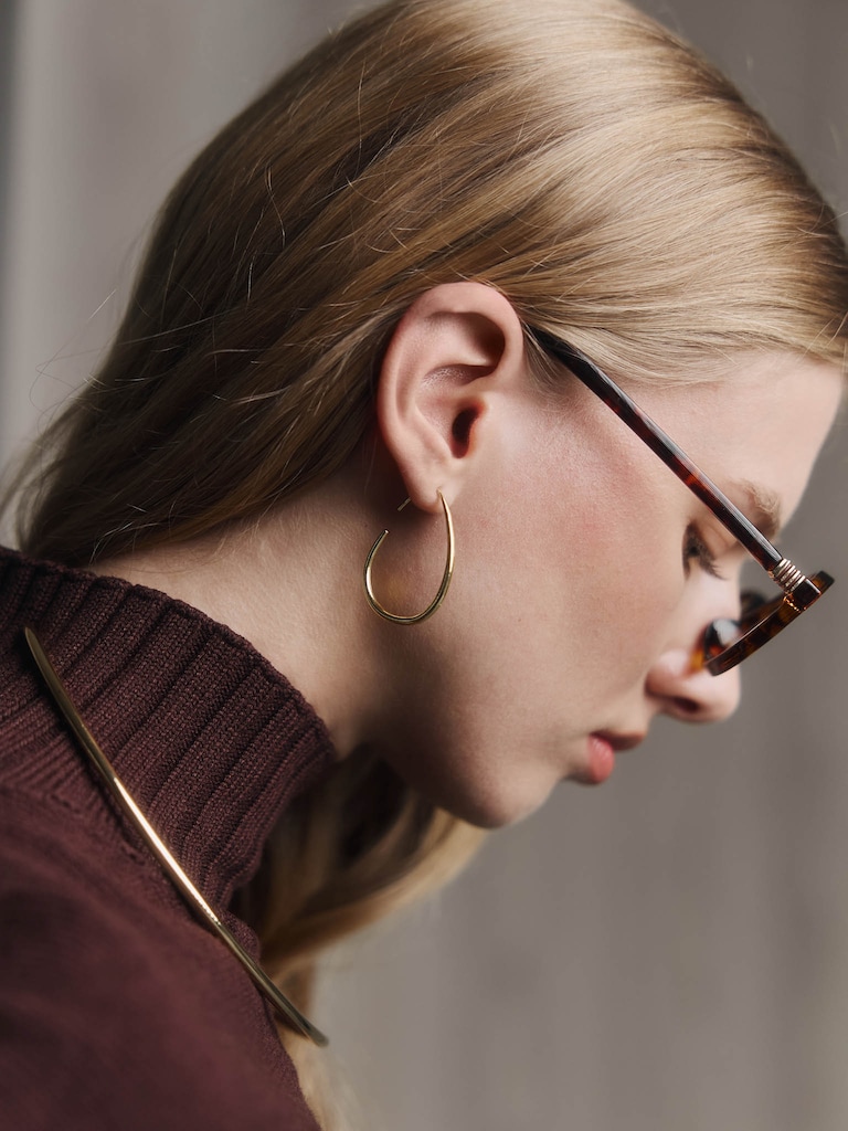 Cерьги-полукольца каплевидной формы